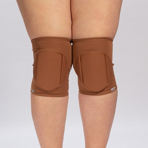 queen pole wear knee pads for dance 1