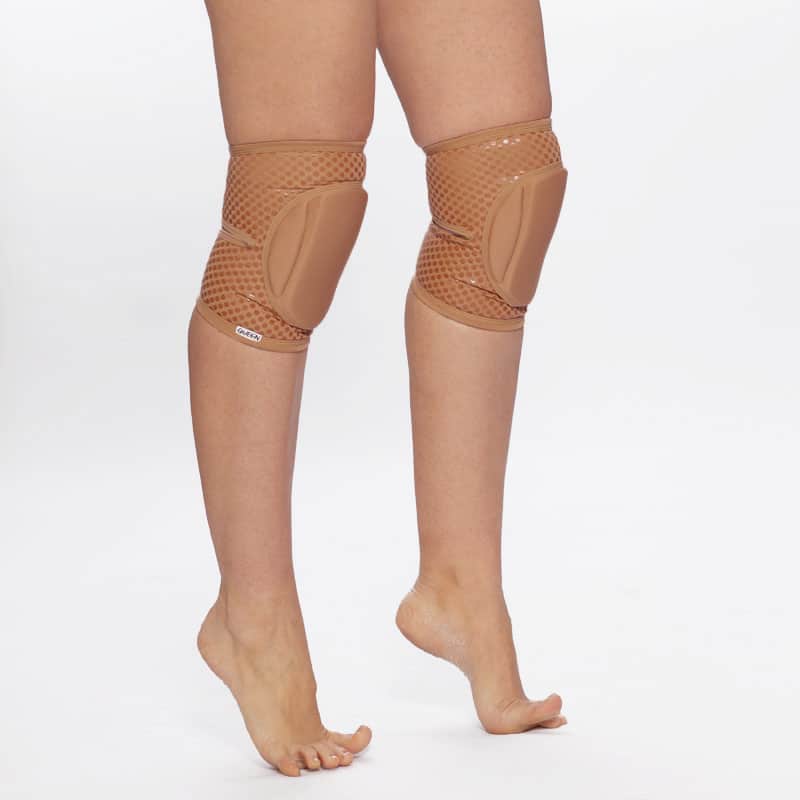 Grippy knee pads - Nude-Caramel