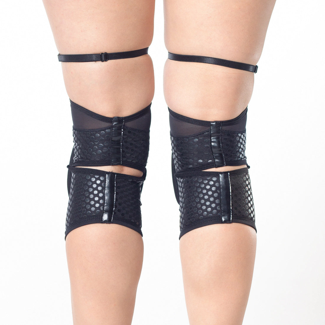 Grippy knee pads – Black Fire - Queen Wear